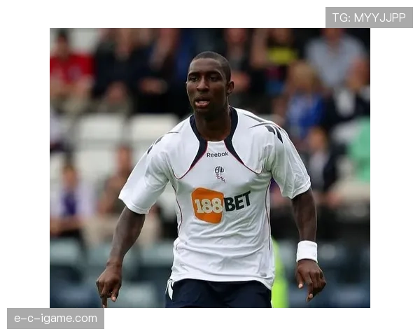 英超焦点：劳埃德·凯利深度解析球队表现，未来前景引关注