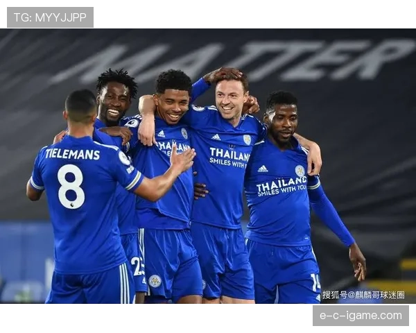 水晶宫稳居英超中游，赛季表现持续亮眼