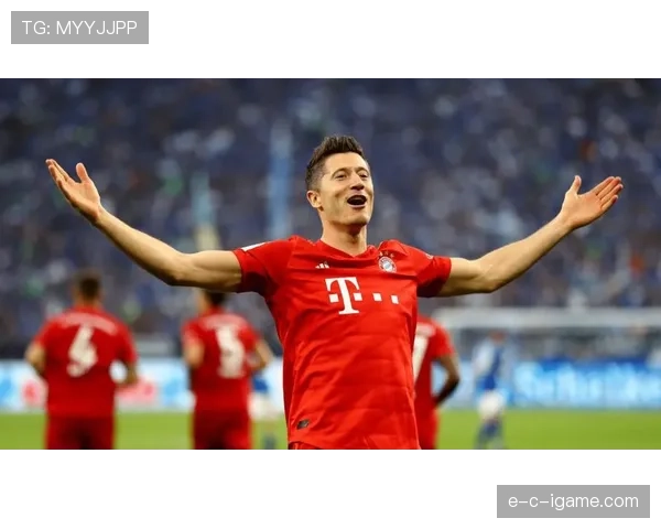 莱万多夫斯基转会拜仁决策解析:从挑战者到统治者的关键转折 莱万多夫斯基转会拜仁决策解析:从挑战者到统治者的关键转折