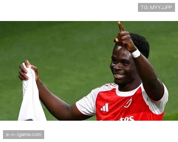 萨卡下了场比赛居然直接去买包？这球明星生活羡慕死人了！